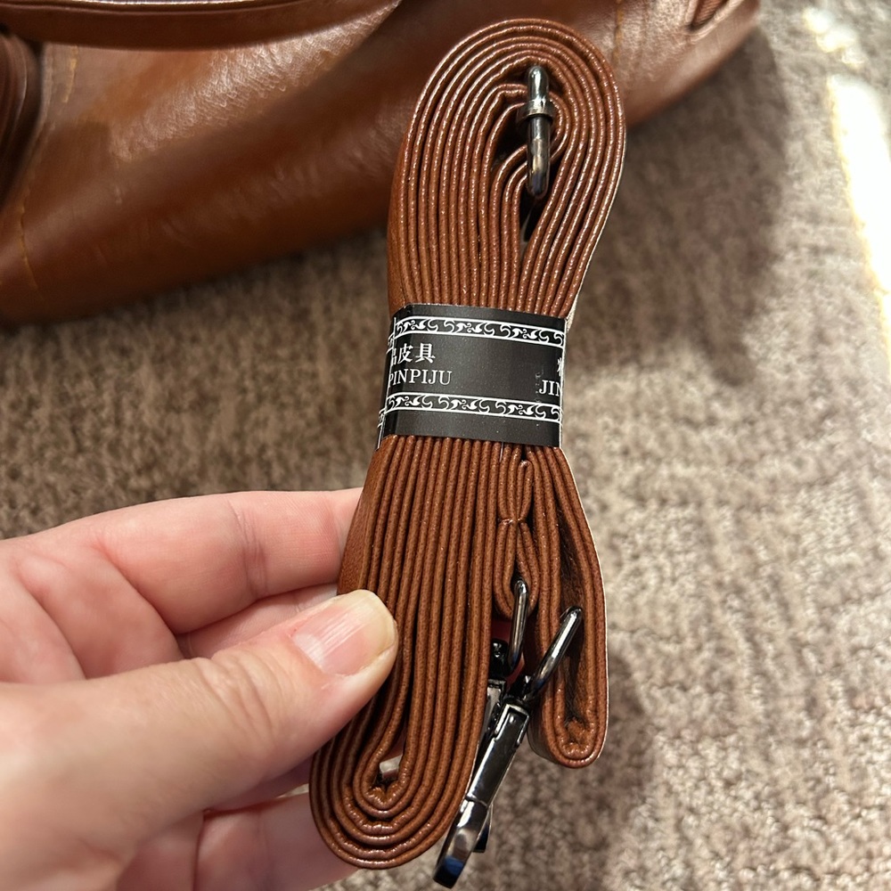 Purse - Picture 4 of 5